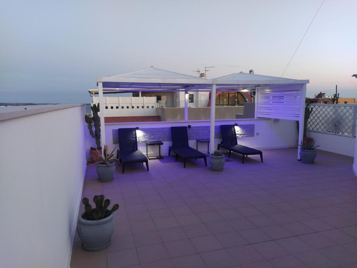 Апартаменты Attico Mare Галлиполи Экстерьер фото